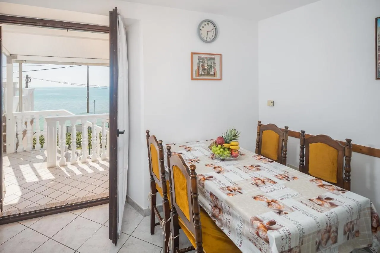 Apartments By The Sea Zambratija, Umag - 2557