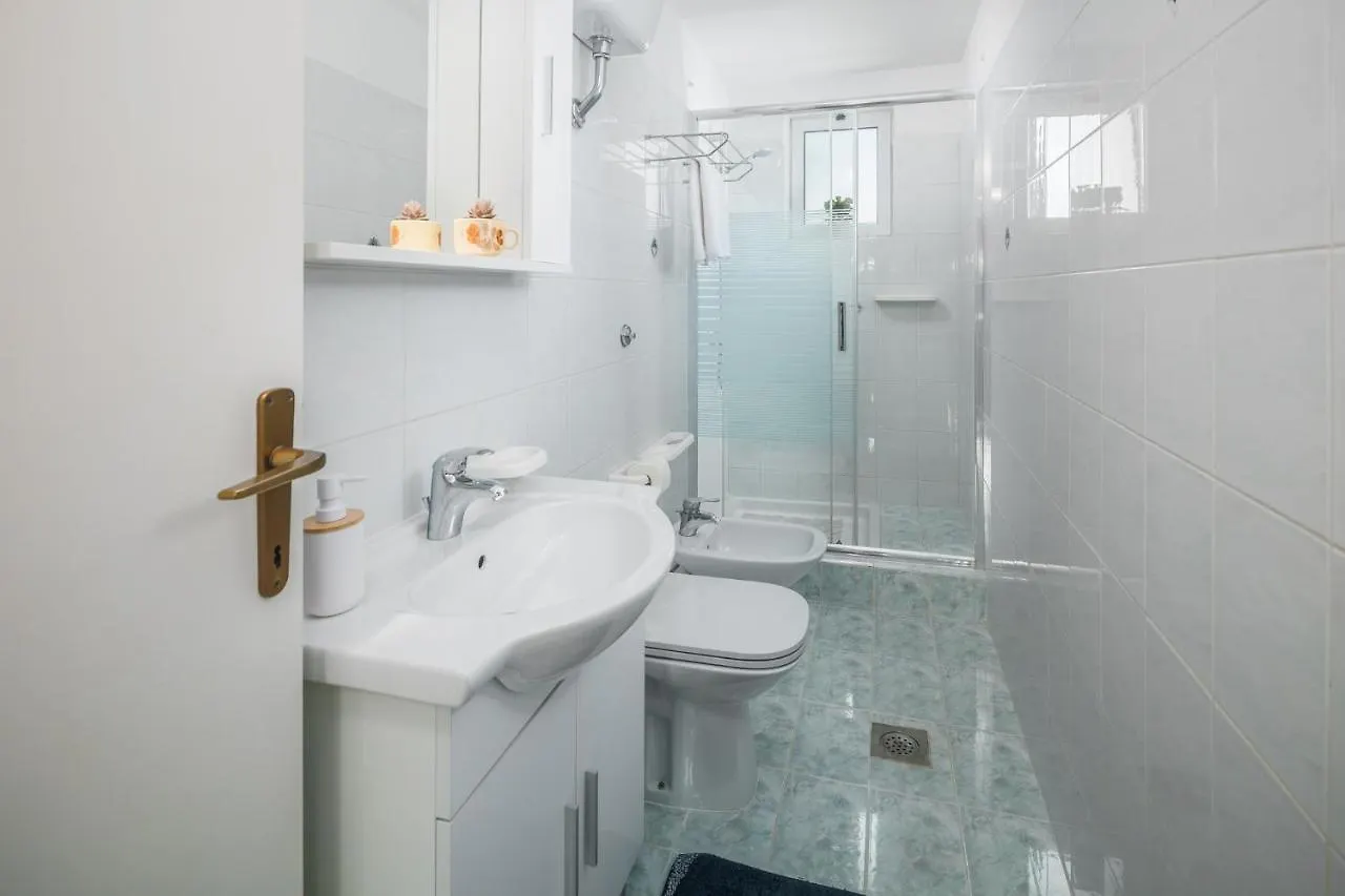 Apartments By The Sea Zambratija, Umag - 2557 Croatia